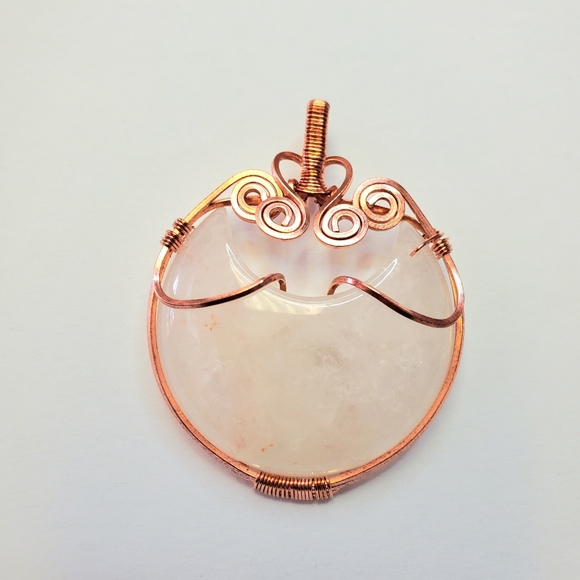 Jewelry - Quartz moon necklace